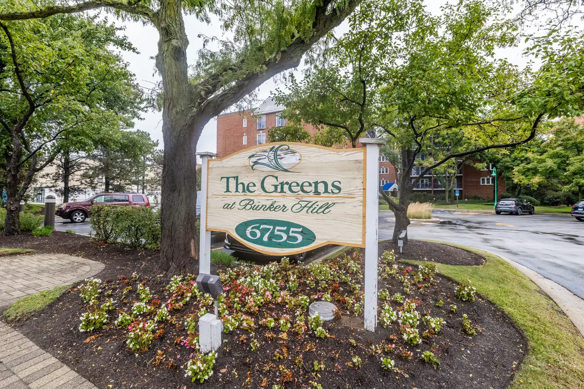 6755 N Milwaukee Avenue #505, Niles, IL 60714 - #1