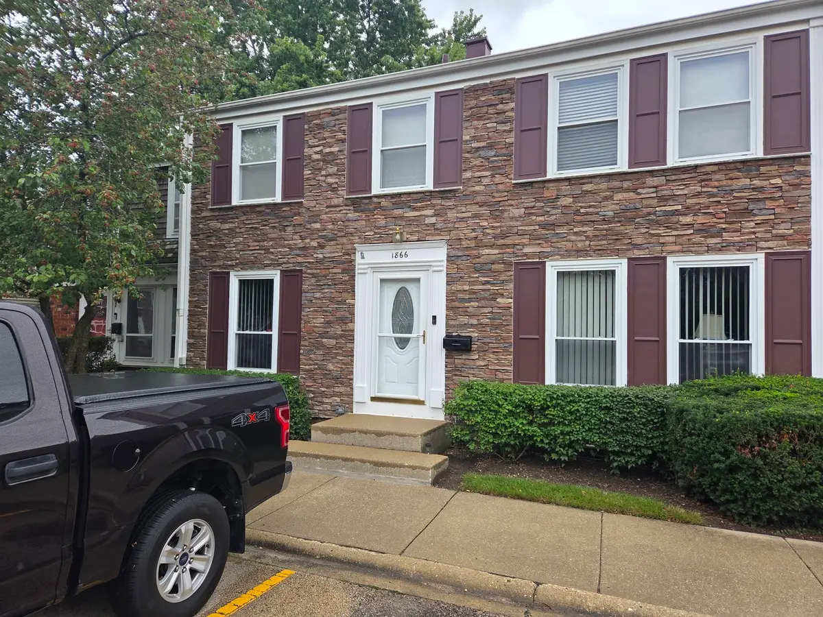 1866 Wellington Place, Hoffman Estates, IL 60169 - #1