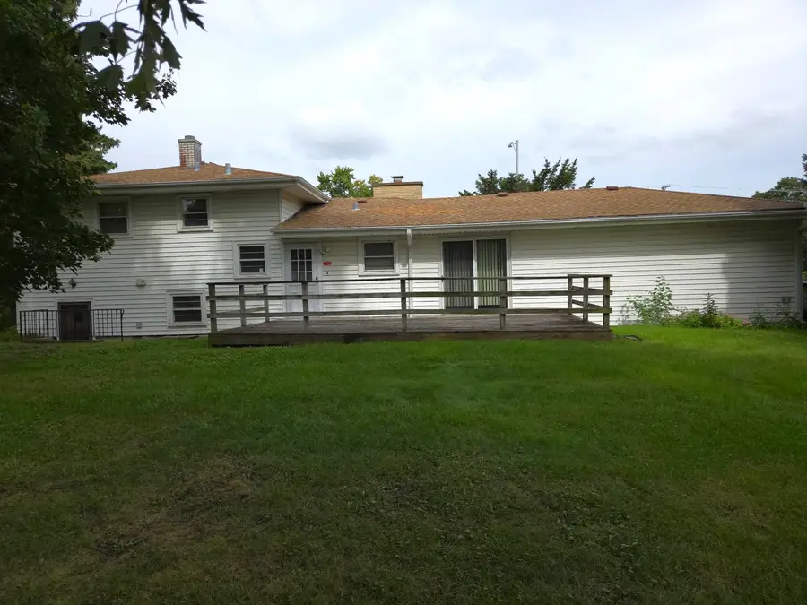 20W511 Army Trail Boulevard, Addison, IL 60101 - #3