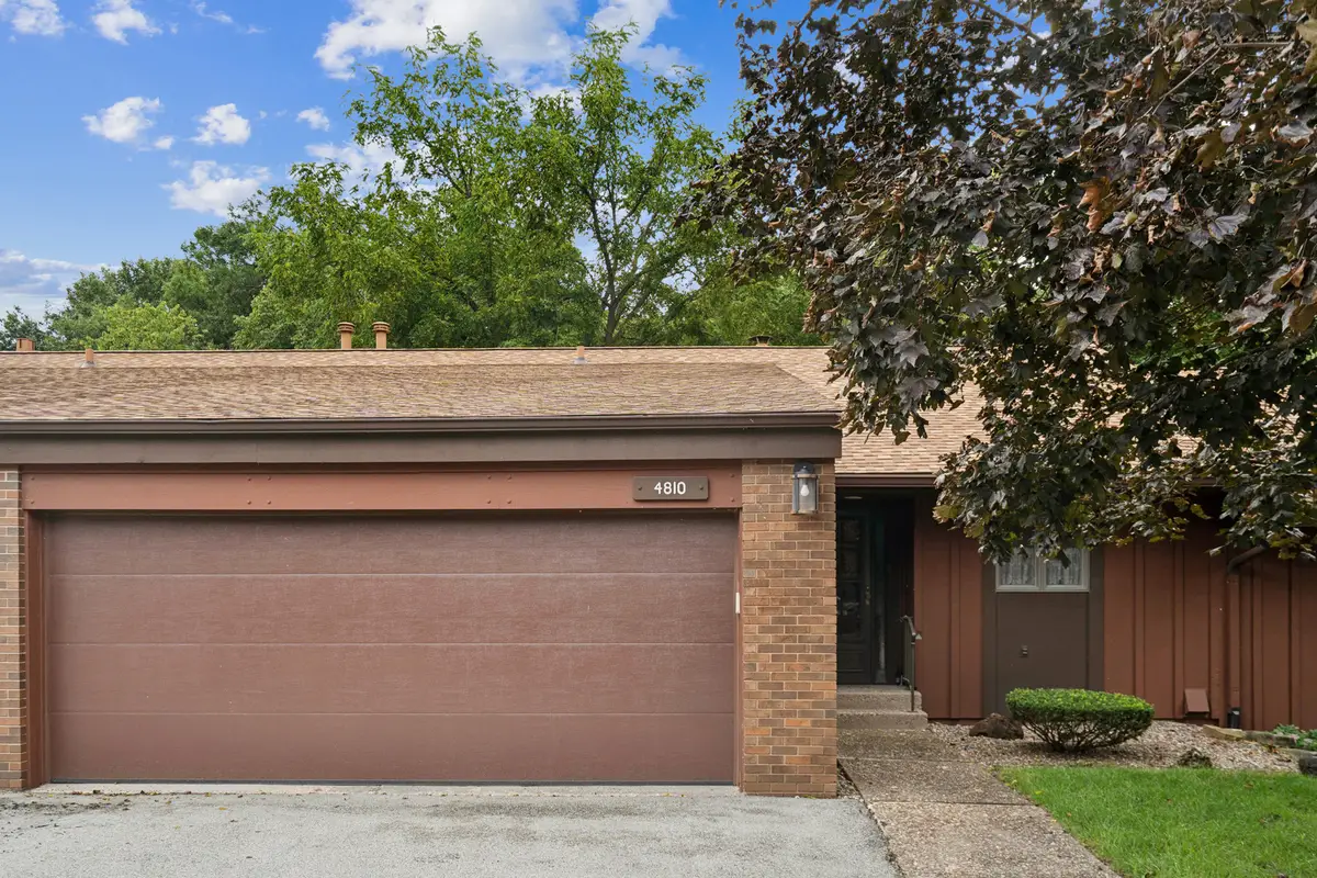 4810 6th Avenue Drive, Moline, IL 61265 - #1