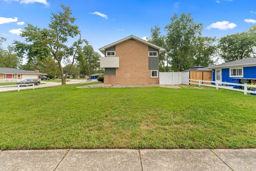 369 Waverly Street, Park Forest, IL 60466 - #3