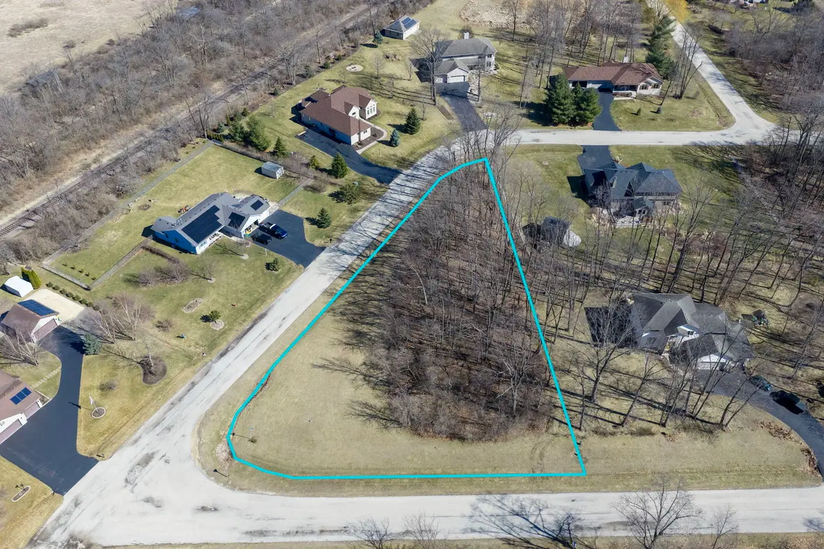 302 Kurt Lane, Kirkland, IL 60146 - #1