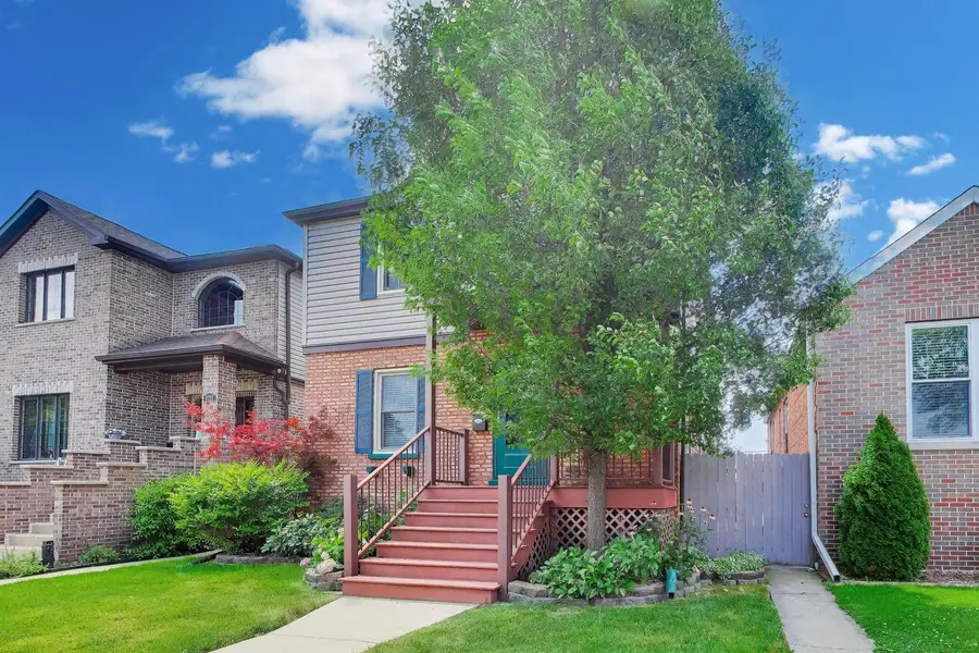 6725 W Albion Avenue, Chicago, IL 60631 - #2
