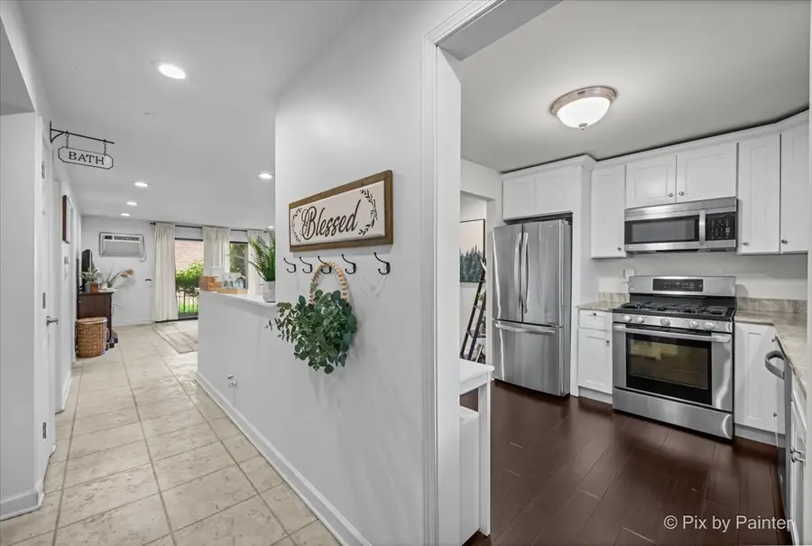 520 E Main Street #1C, Barrington, IL 60010 - #2