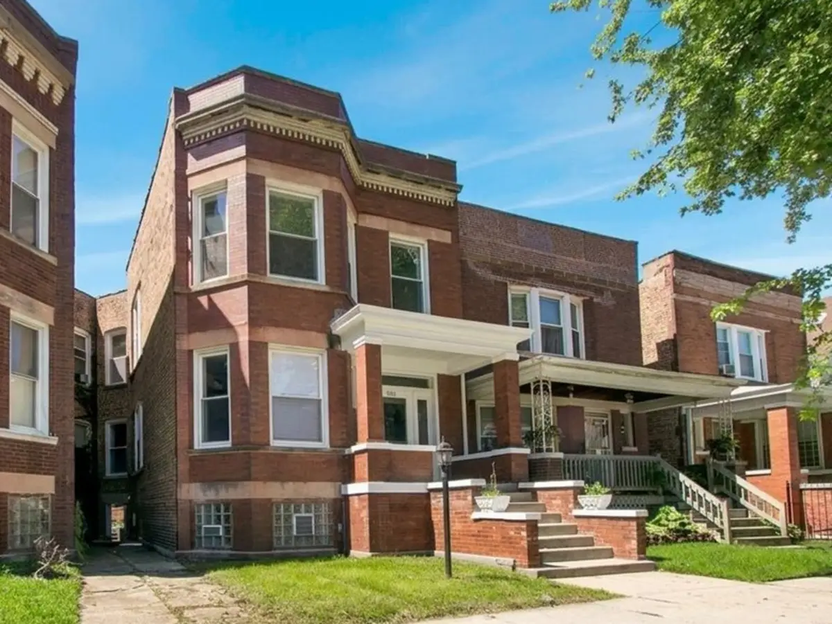 7026 S Eberhart Avenue, Chicago, IL 60637 - #1