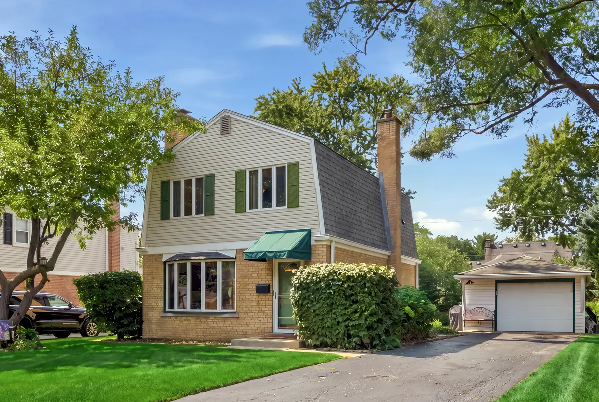 718 S Chestnut Avenue, Arlington Heights, IL 60005 - #1