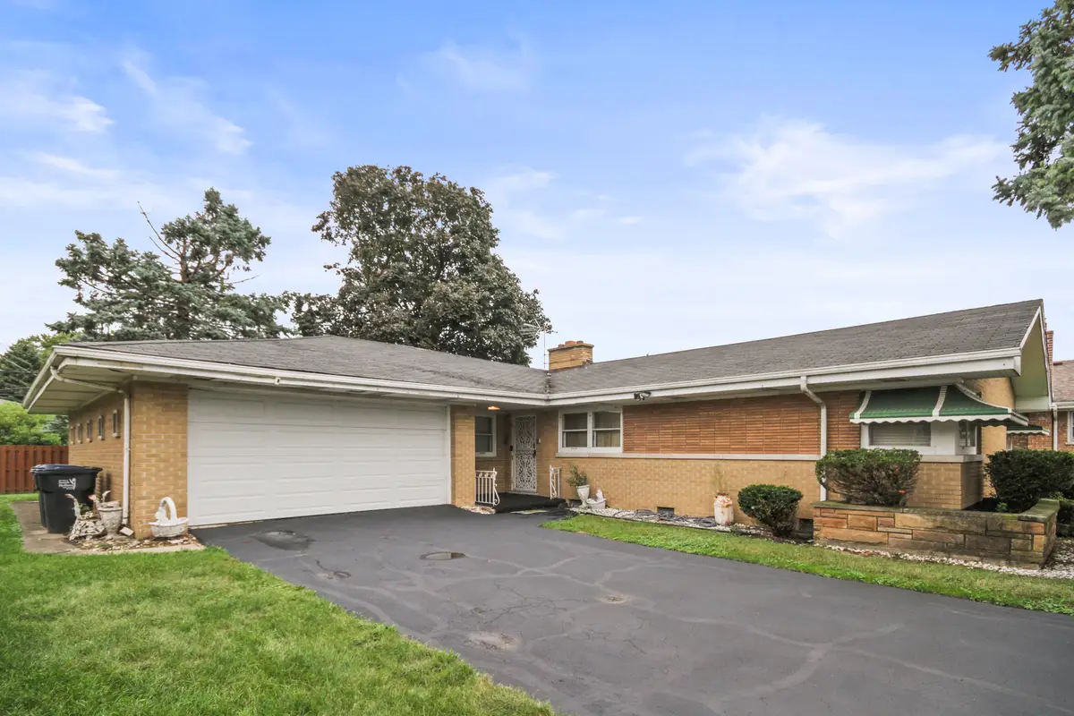 16255 Greenwood Avenue, South Holland, IL 60473 - #1