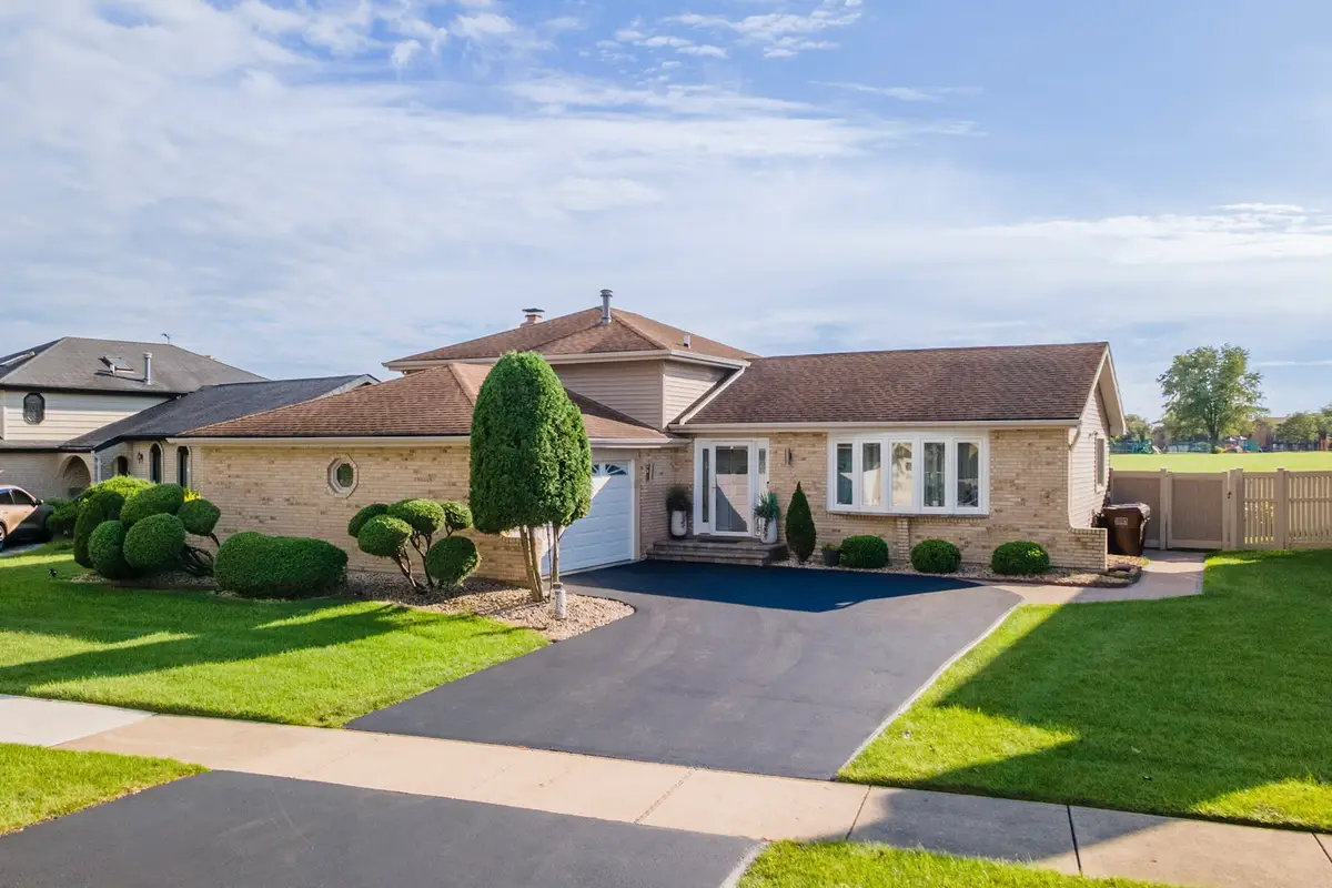 4431 Farmington Avenue, Richton Park, IL 60471 - #1