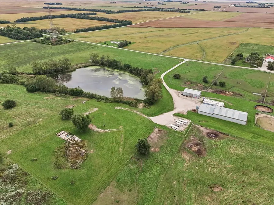 874 E 300n Road, Gibson City, IL 60936 - #2