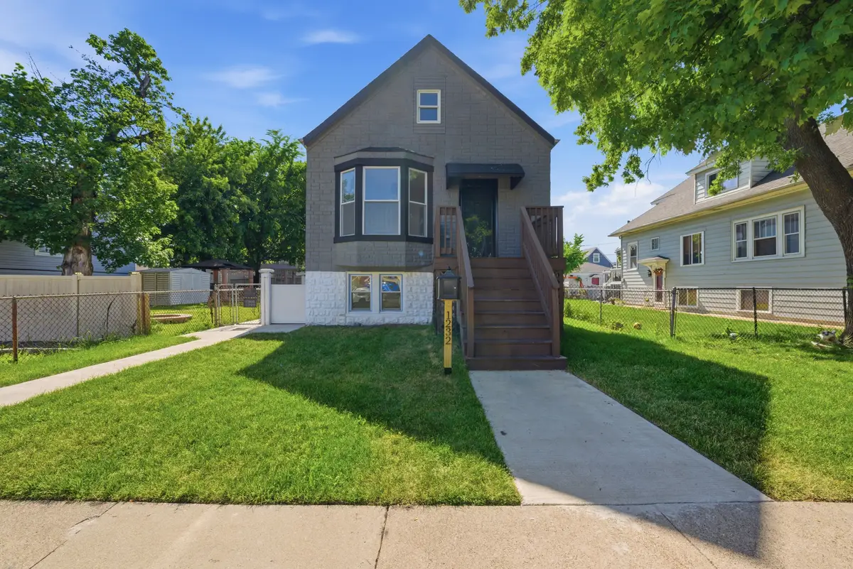 1232 Gunderson Avenue, Berwyn, IL 60402 - #1