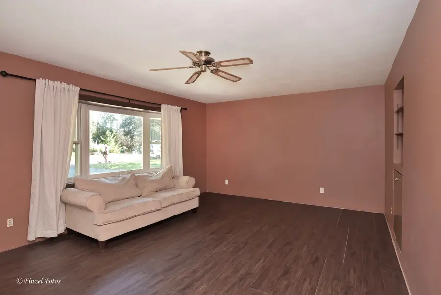 206 S Maple Avenue, Byron, IL 61010 - #2