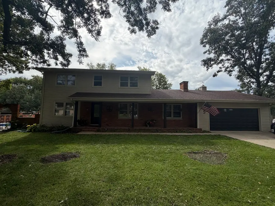 5 Oaklane Drive, Ottawa, IL 61350 - #2