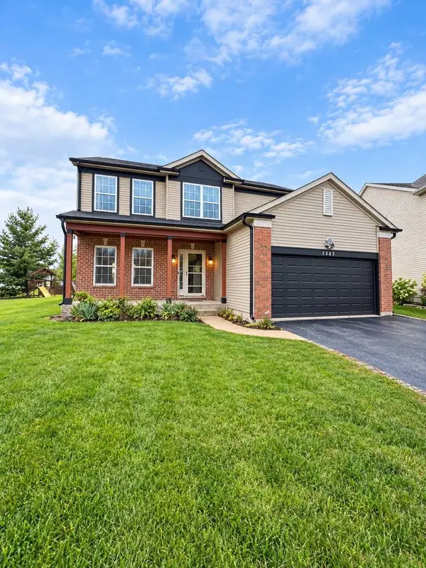 3385 Silver City Court, Montgomery, IL 60538