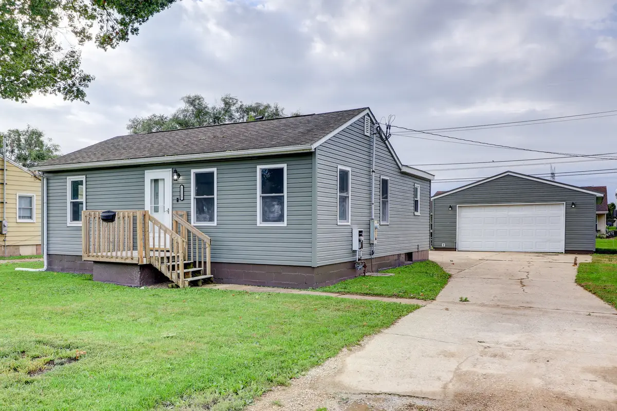 1111 W 21st Street, Rock Falls, IL 61071 - #1