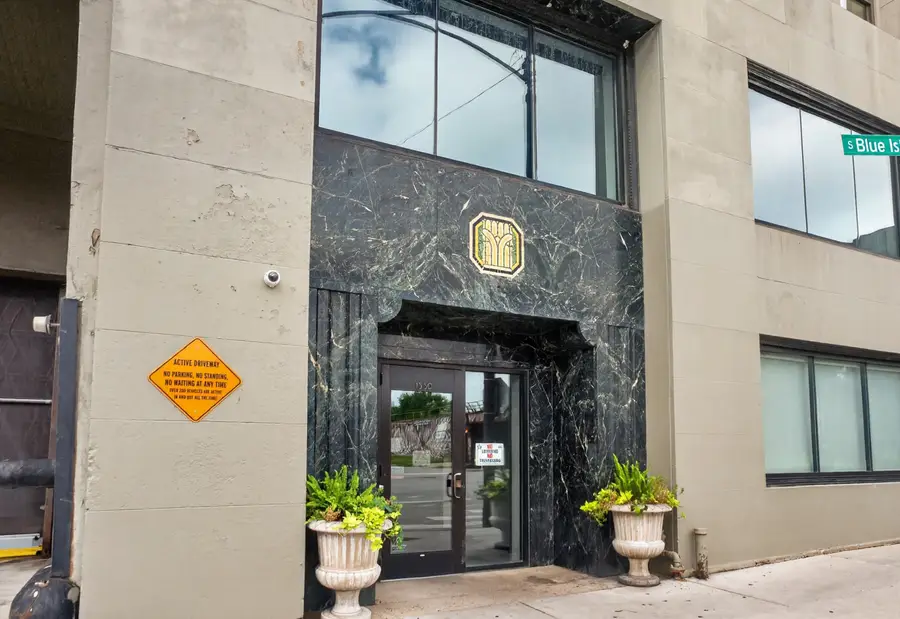 1550 S Blue Island Avenue #420, Chicago, IL 60608 - #2