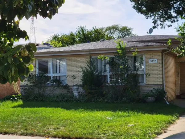 9432 Lavergne Avenue, Skokie, IL 60077