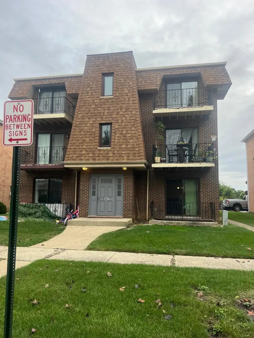 6047 Marshall Avenue #302E, Chicago Ridge, IL 60415 - #1