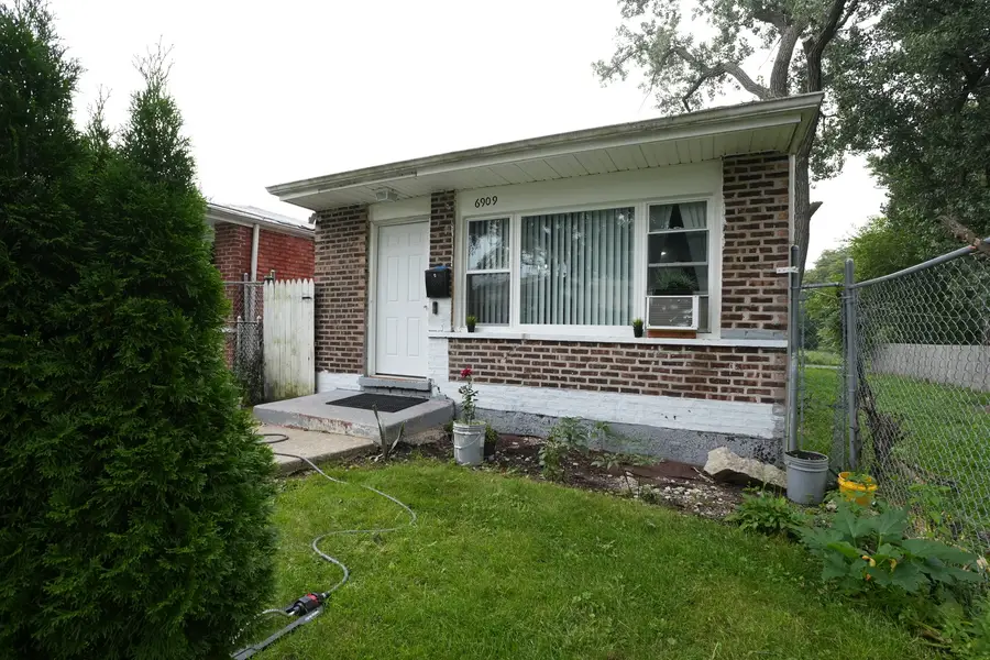 6909 S Ada Street, Chicago, IL 60636 - #2
