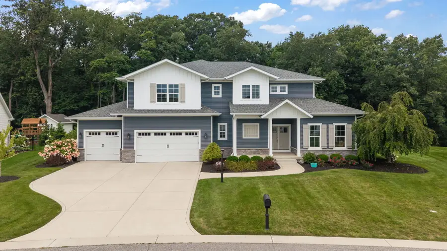 326 W Houghton Drive, Valparaiso, IN 46385 - #2