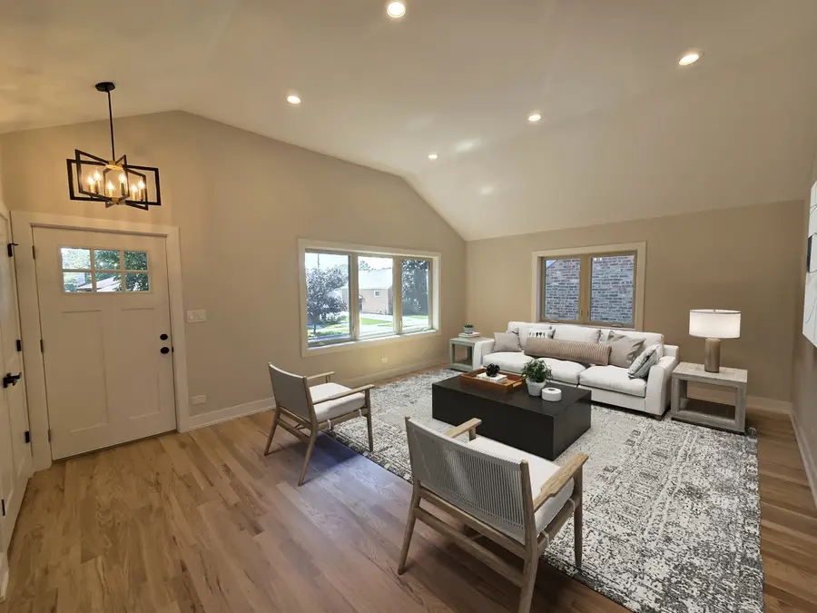 6529 28th Place, Berwyn, IL 60402 - #2