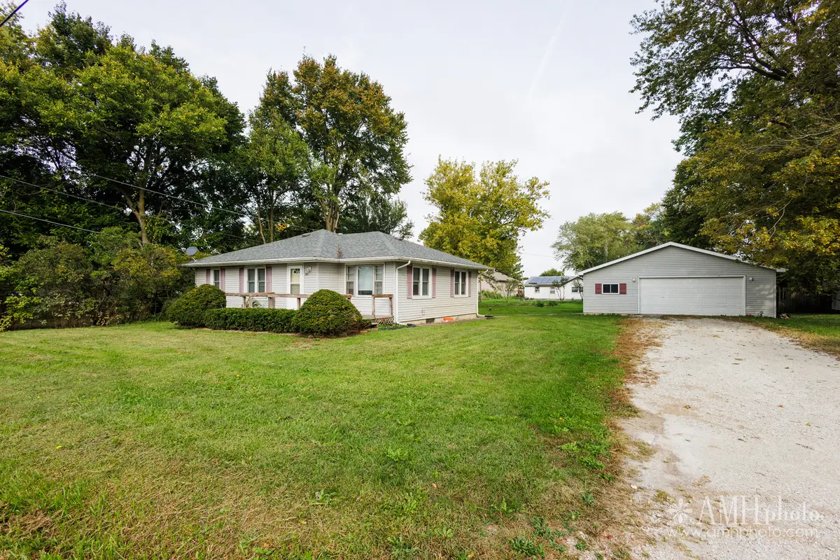 7405 E Canada Street, Saint Anne, IL 60964 - #1