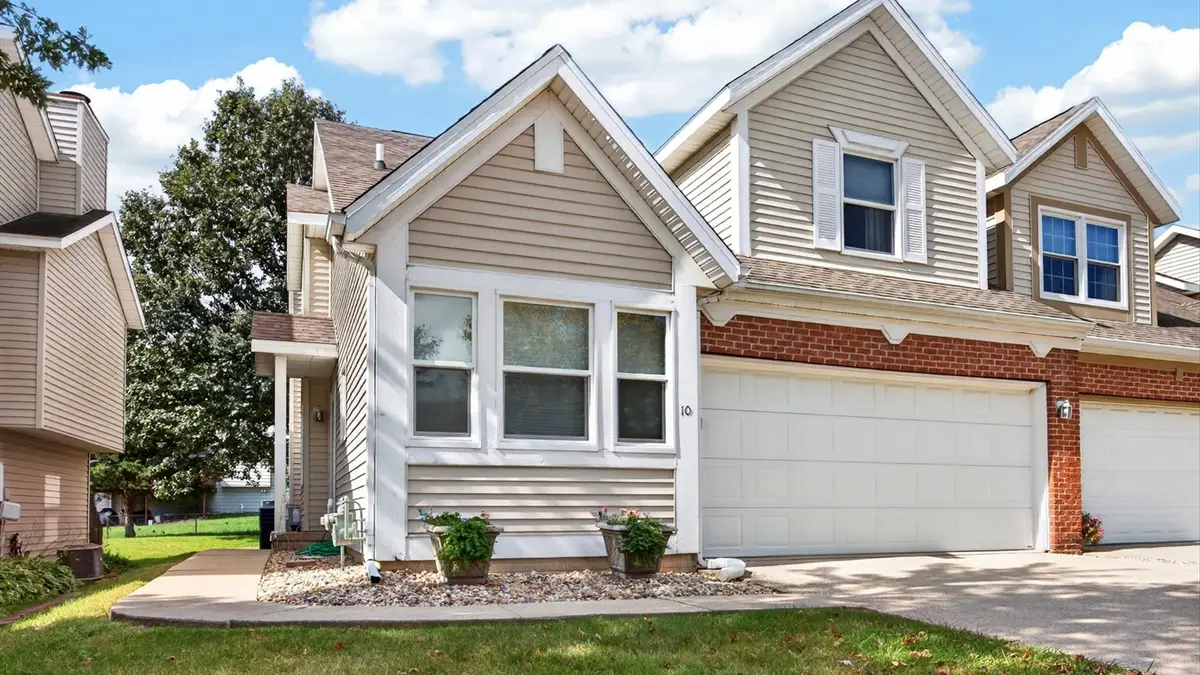 311 S Towanda Avenue #10, Normal, IL 61761 - #1