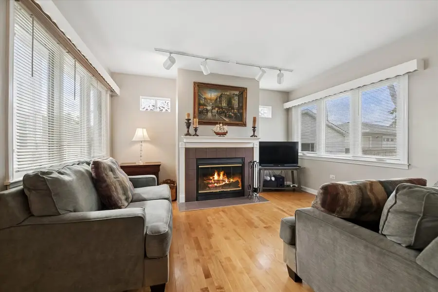 3648 N Overhill Avenue, Chicago, IL 60634 - #2