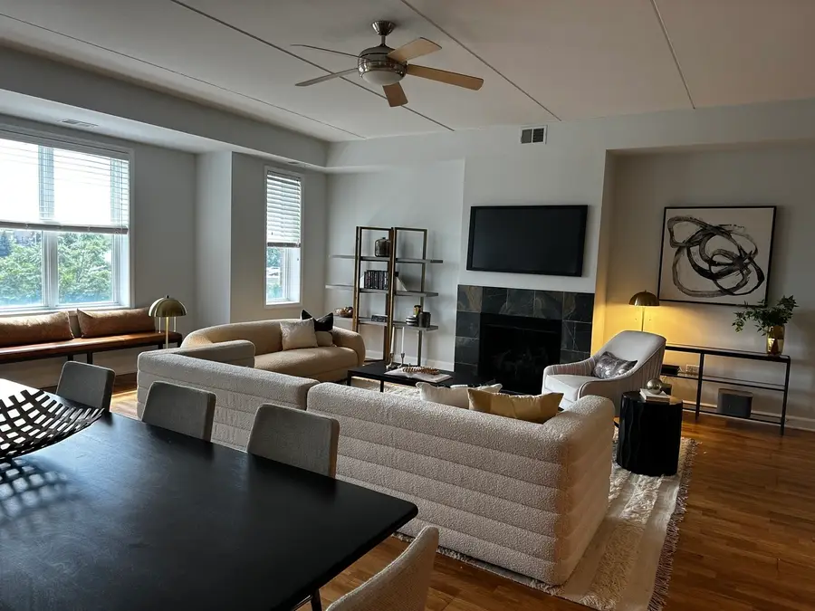2618 W Diversey Avenue #402, Chicago, IL 60647 - #3
