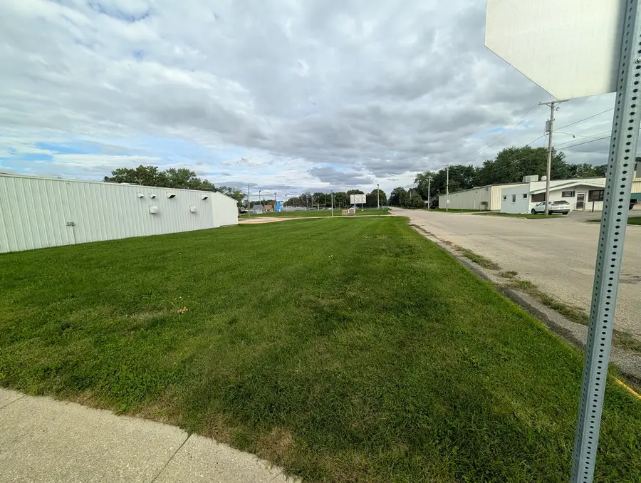 201 N Center Street, Durand, IL 61024 - #3
