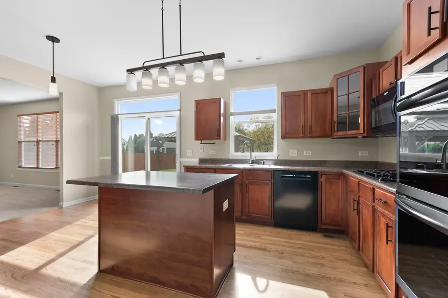 962 Canyon Trail Court, Yorkville, IL 60560 - #3