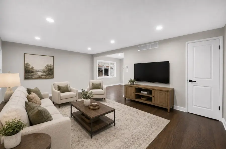 11623 S Aberdeen Street, Chicago, IL 60643 - #2