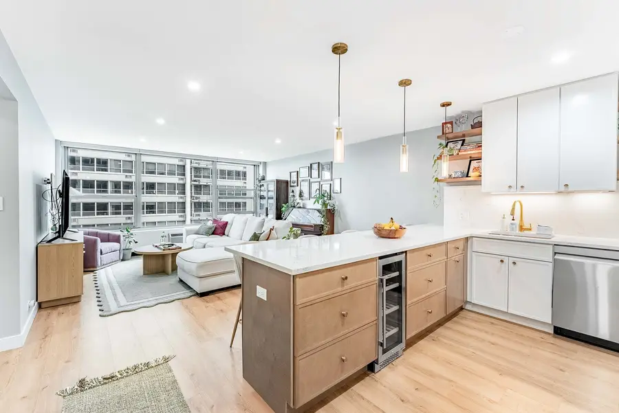 3600 N Lake Shore Drive #907, Chicago, IL 60613 - #2