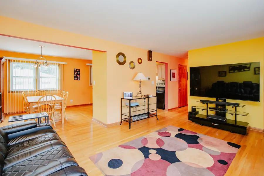 461 E Cherry Hill Drive, Addison, IL 60101 - #3