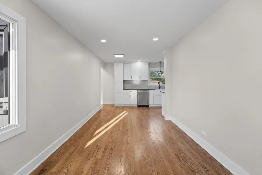 160 Lancaster Lane, Des Plaines, IL 60018 - #3
