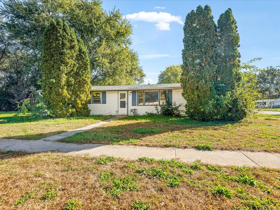 7603 Cadet Road, Machesney Park, IL 61115 - #2