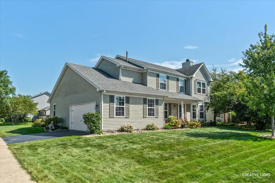 52 Blackberry Trail, Aurora, IL 60506 - #2