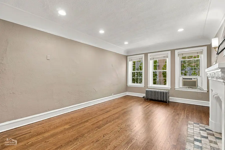 2325 W Farwell Avenue #3S, Chicago, IL 60645 - #3