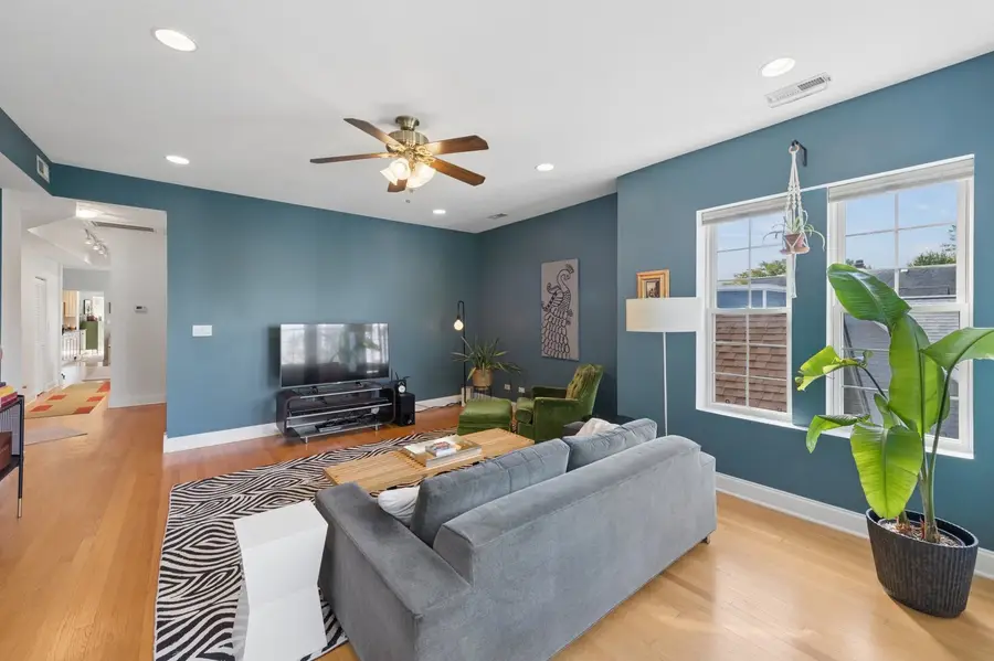 5125 N Claremont Avenue #3S, Chicago, IL 60625 - #3