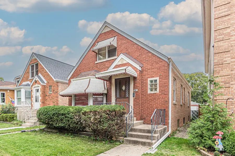 5219 N Marmora Avenue, Chicago, IL 60630 - #3