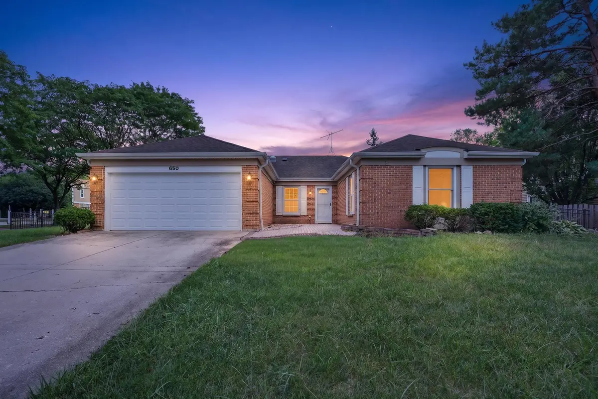 650 Wainsford Drive, Hoffman Estates, IL 60169 - #1
