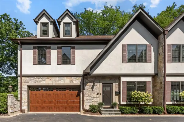 930 Central Avenue, Highland Park, IL 60035