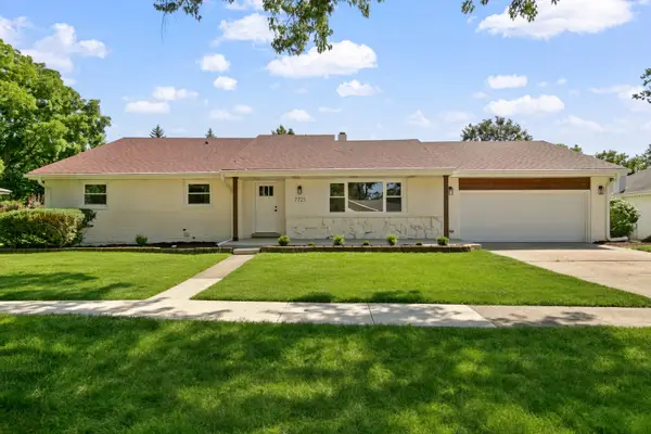 7721 Stevens Street, Darien, IL 60561