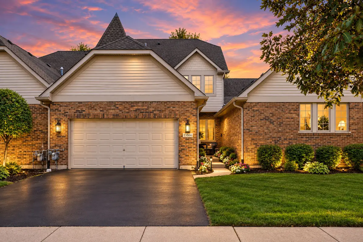 13866 Steeples Road, Lemont, IL 60439 - #1