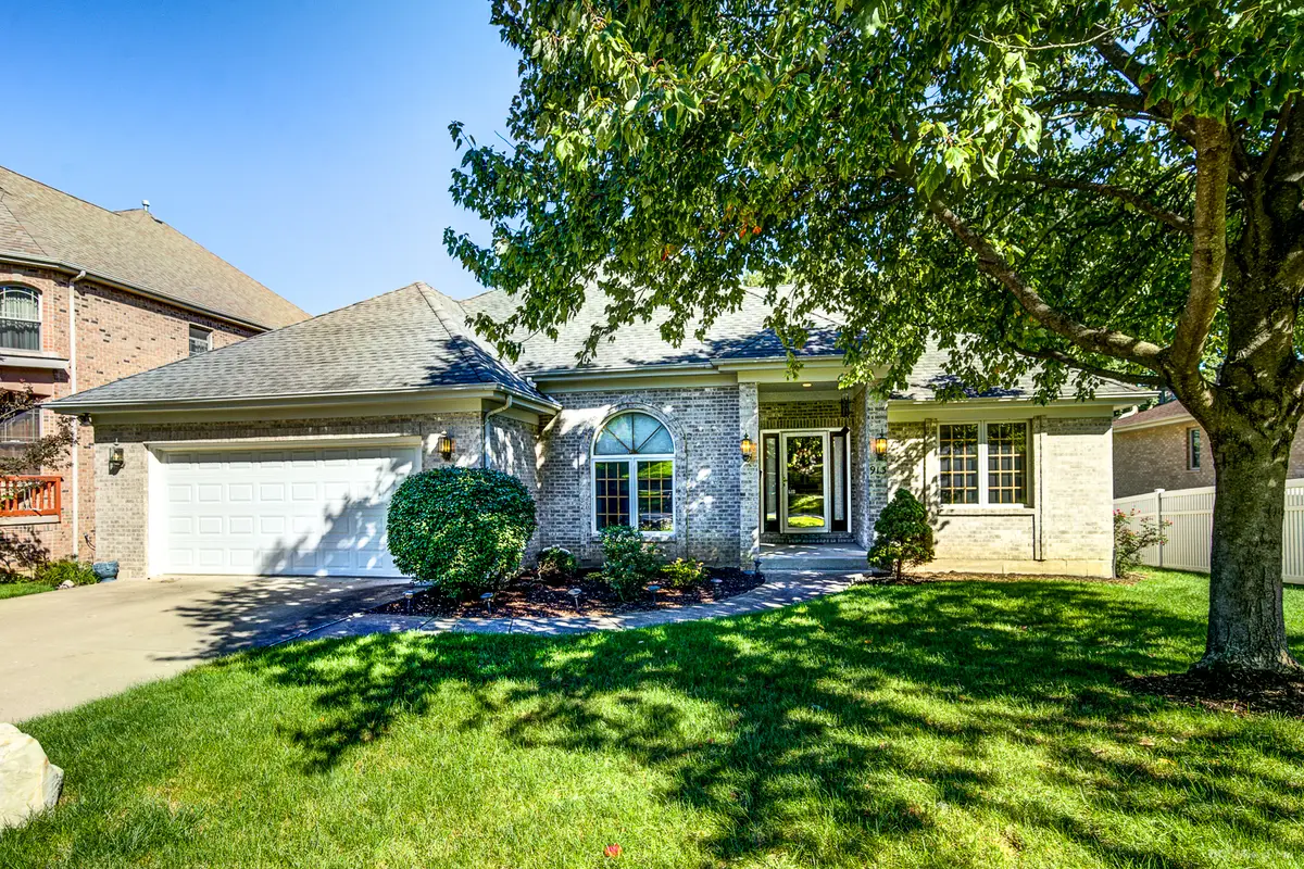913 East Street, Lemont, IL 60439 - #1