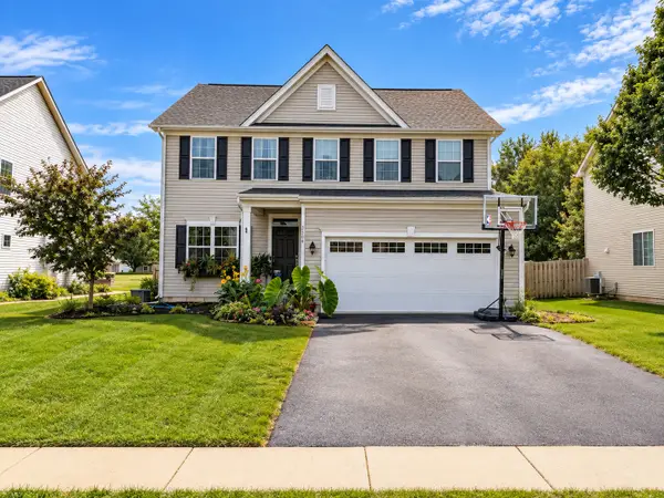 3306 Winterberry Drive, Joliet, IL 60431