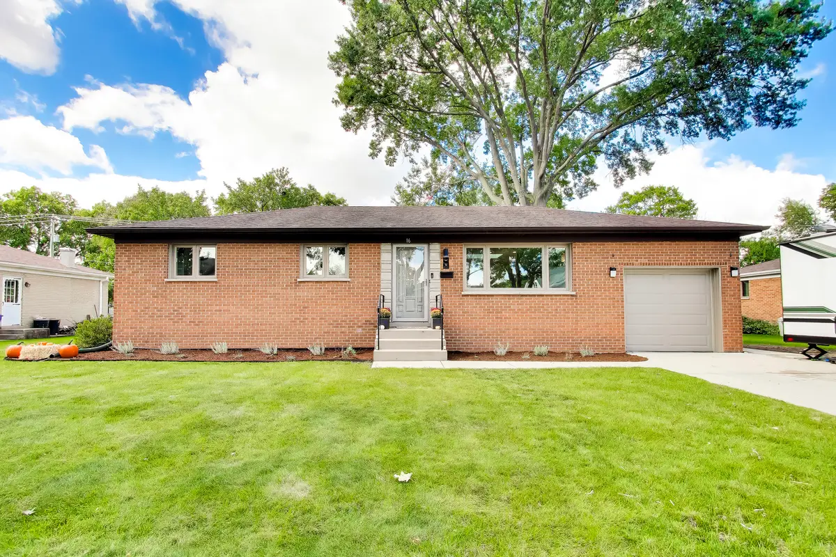 16 Audrey Lane, Mount Prospect, IL 60056 - #1