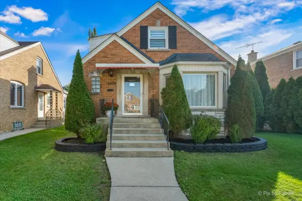 6959 W Summerdale Avenue, Chicago, IL 60656