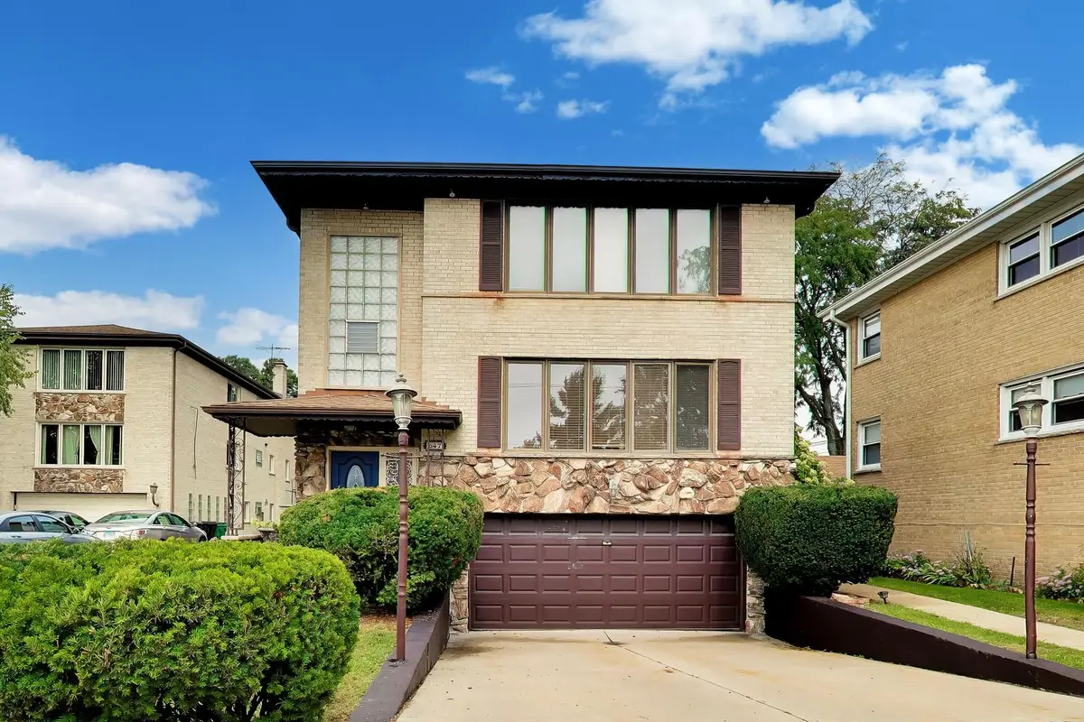 647 N Northwest Highway, Park Ridge, IL 60068 - #1