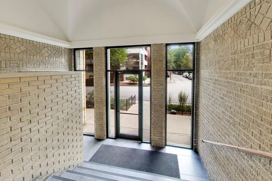 2300 W Wabansia Avenue #127, Chicago, IL 60647 - #3