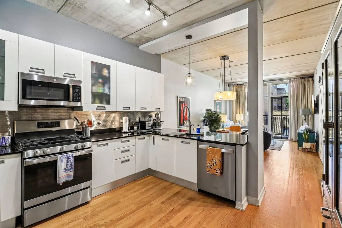 5430 N Sheridan Road #504, Chicago, IL 60640 - #1
